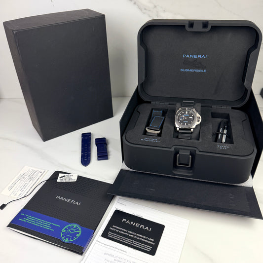 Panerai Submersible PAM00683