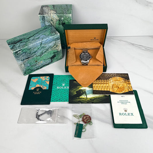 Rolex Submariner Date 16610