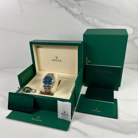Rolex Oyster Perpetual 36 126000 Med Blue