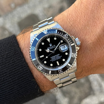 Rolex Submariner Date 16610