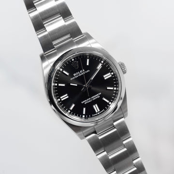 Rolex Oyster Perpetual 126000 noir