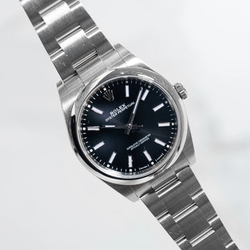 Rolex Oyster Perpetual 39 - 114300