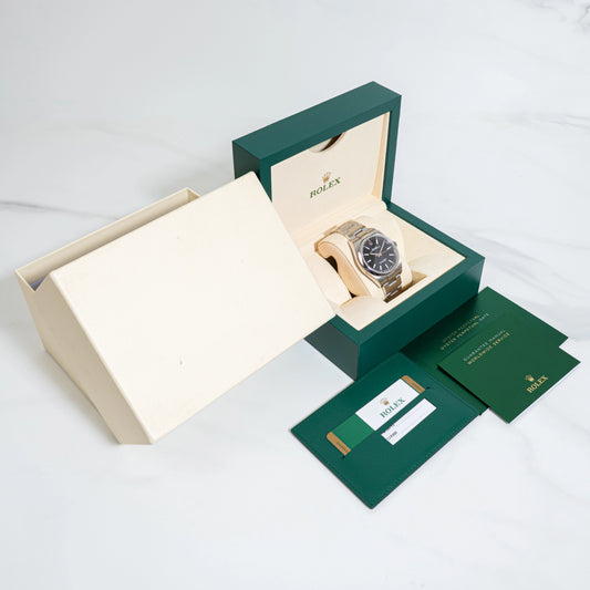 Rolex Oyster Perpetual 39 - 114300