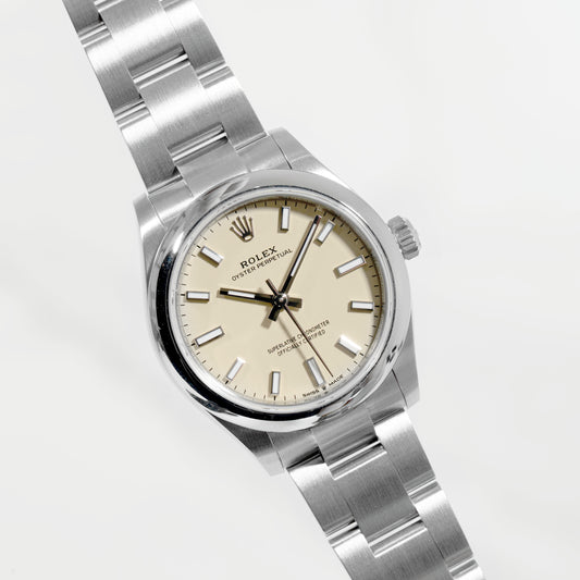Rolex Oyster Perpetual 31 277200 beige